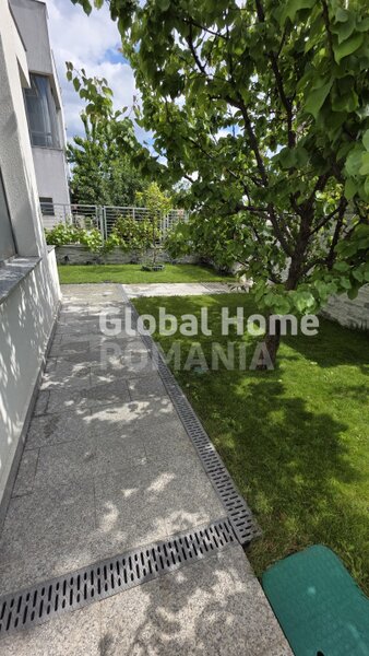 Baneasa, Sisesti, vila 343 mp, vedere lacul Grivita, ponton si lac artificial.